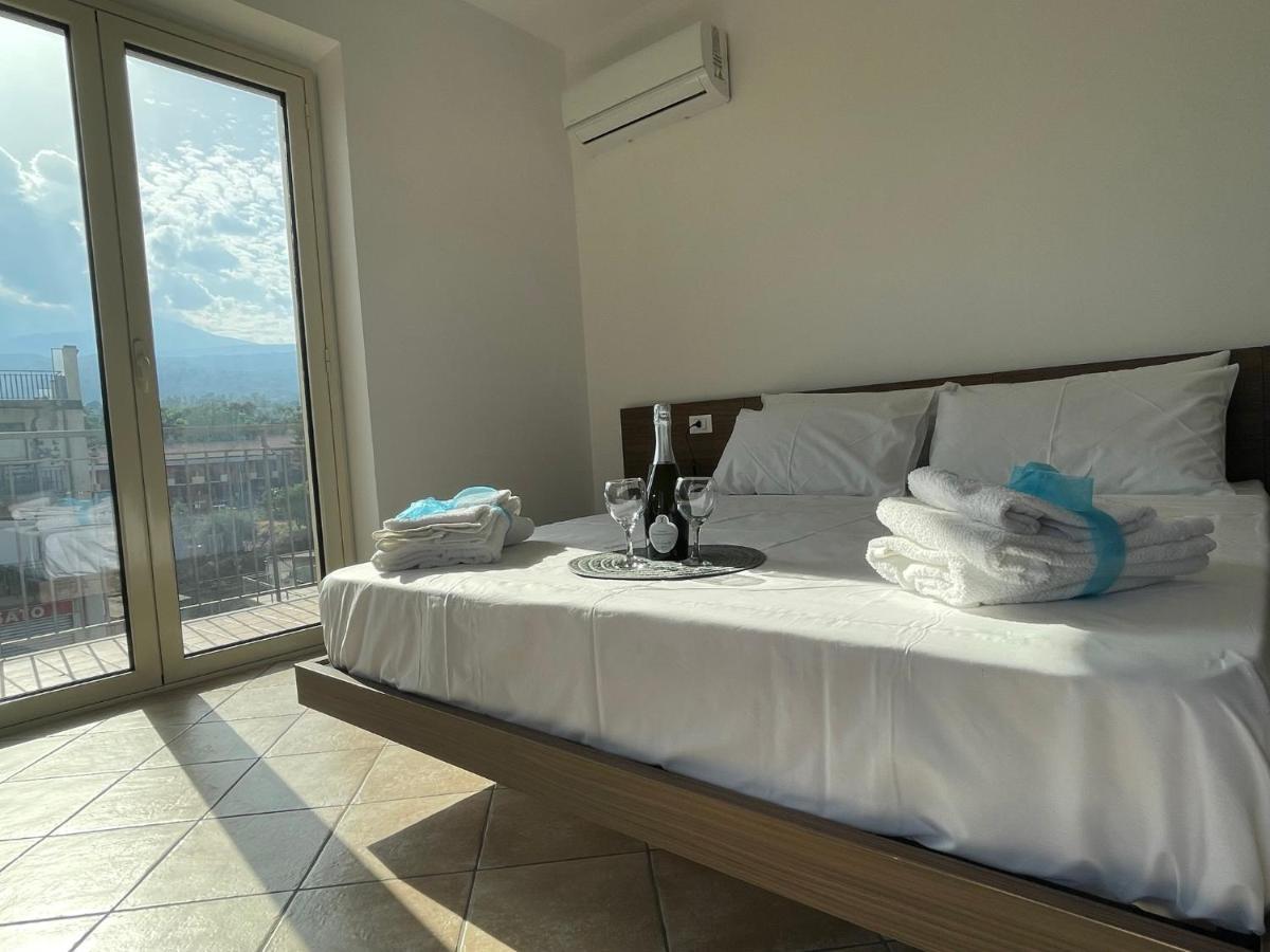 Maison De Cheeramie - Tourist Apartments Tra Mare E Etna Маскалі Екстер'єр фото