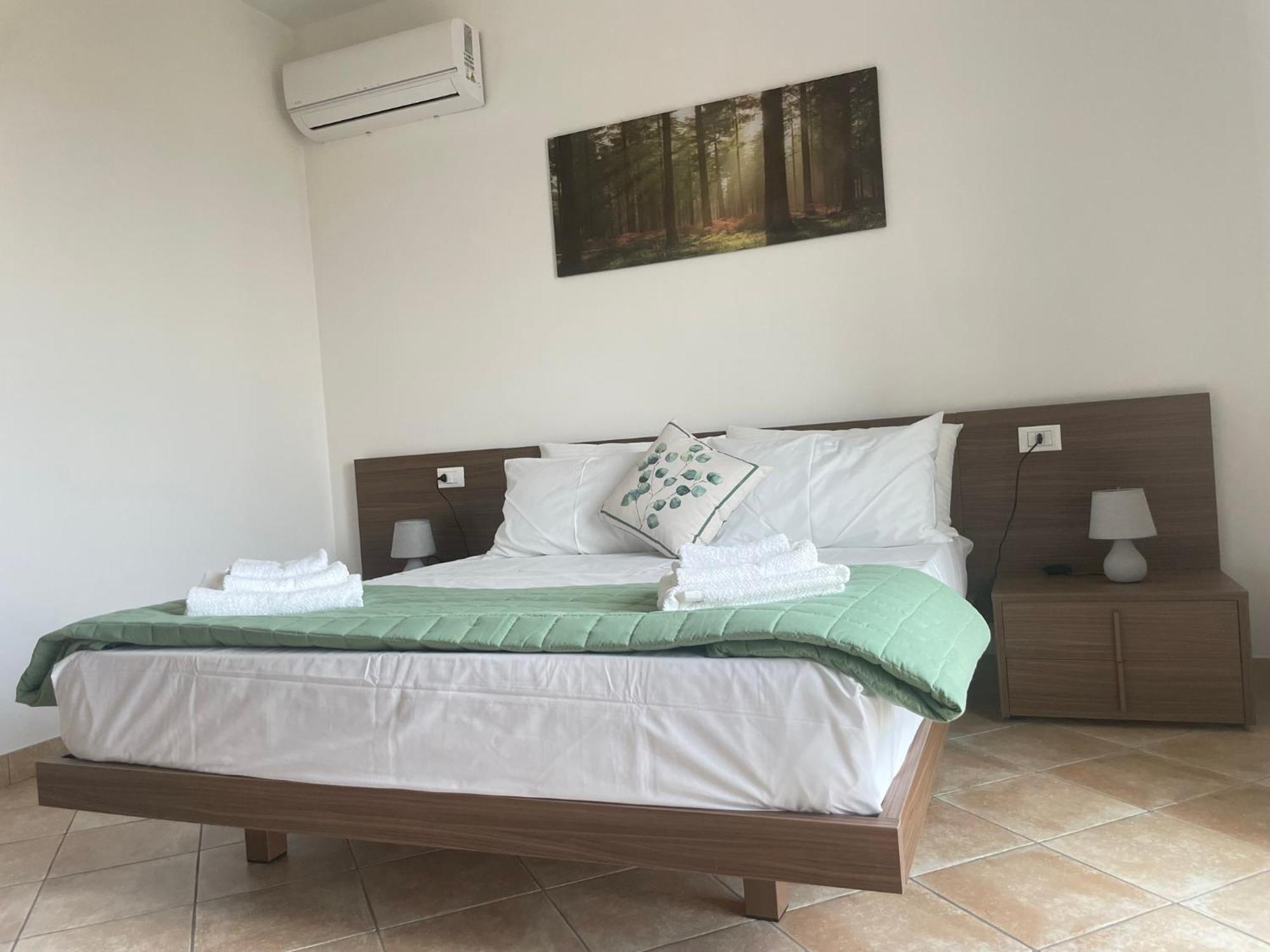 Maison De Cheeramie - Tourist Apartments Tra Mare E Etna Маскалі Екстер'єр фото